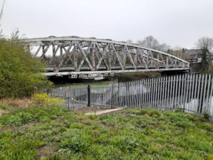 Swing bridge over the ship canal